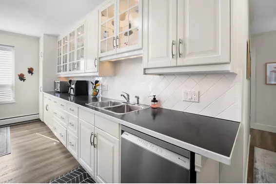 202 134 West 20th Street, North Vancouver For Sale - image 18