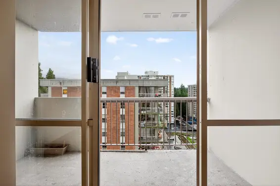 1306 2016 Fullerton Avenue, North Vancouver For Sale - image 25