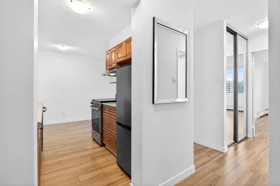 1306 2016 Fullerton Avenue, North Vancouver For Sale - image 7