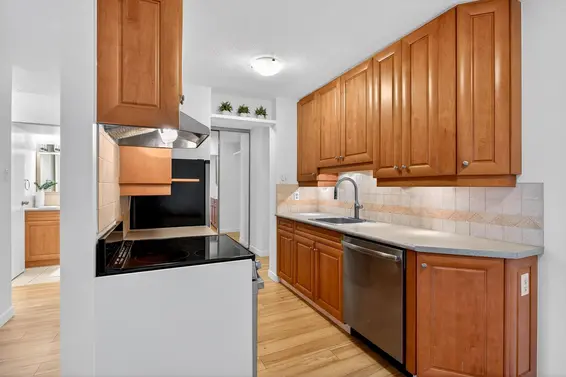 1306 2016 Fullerton Avenue, North Vancouver For Sale - image 9