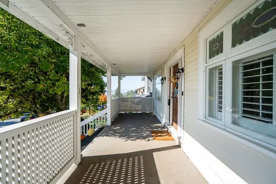 416 West 6th Street, North Vancouver For Sale - image 3