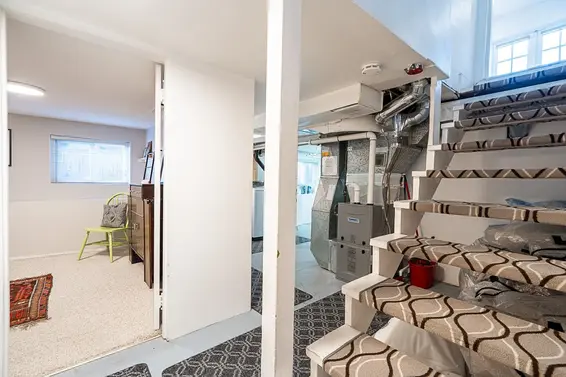 416 West 6th Street, North Vancouver For Sale - image 30