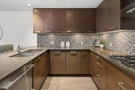 406 210 West 13 Street, North Vancouver For Sale - image 9