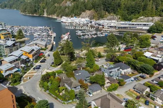 6650 Nelson Avenue, West Vancouver For Sale - image 37