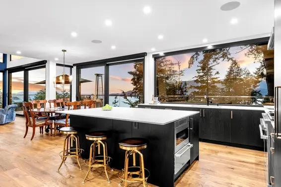 6224 St. Georges Place, West Vancouver For Sale - image 5