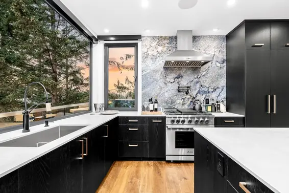 6224 St. Georges Place, West Vancouver For Sale - image 8