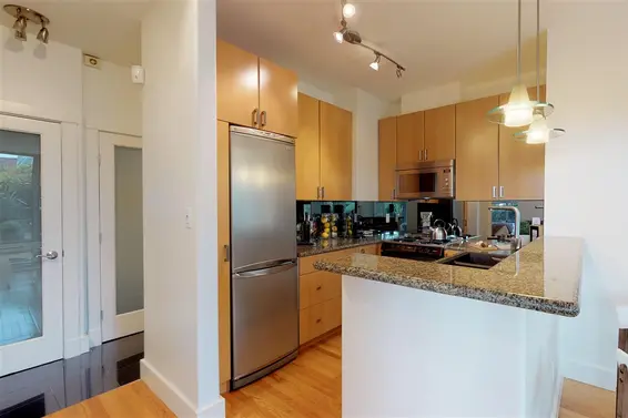 308 160 East 13Th Street, North Vancouver For Sale - image 6