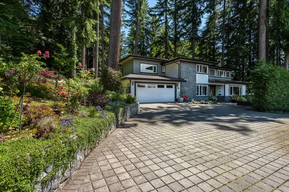 4276 Prospect Road, North Vancouver