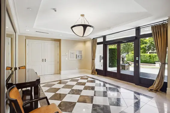 103 568 Waters Edge Crescent, West Vancouver For Sale - image 3