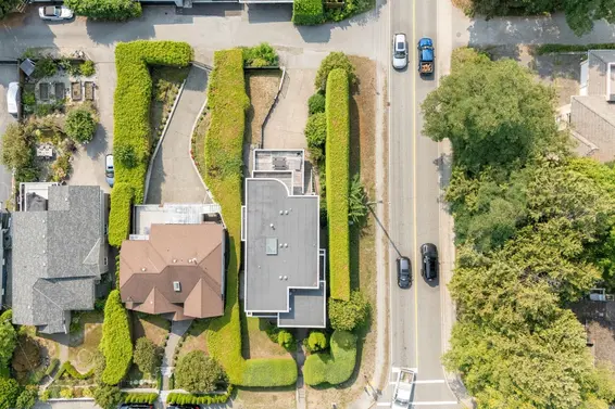 1494 Inglewood Avenue, West Vancouver For Sale - image 21