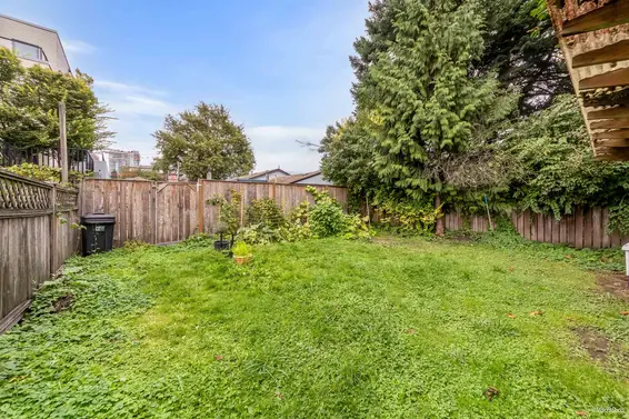 1542 Bond Street, North Vancouver For Sale - image 13