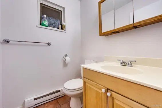 1542 Bond Street, North Vancouver For Sale - image 14