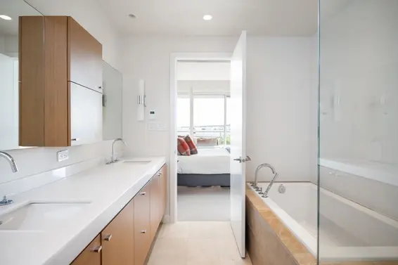 203 768 Arthur Erickson Place, West Vancouver For Sale - image 11