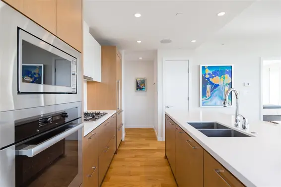 203 768 Arthur Erickson Place, West Vancouver For Sale - image 4