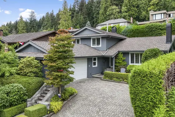 5154 Ranger Avenue, North Vancouver For Sale - image 2