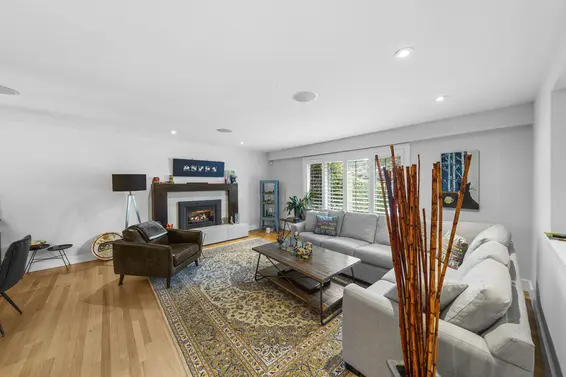 5154 Ranger Avenue, North Vancouver For Sale - image 4