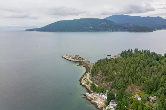 6820 Hycroft Road, West Vancouver For Sale - image 38