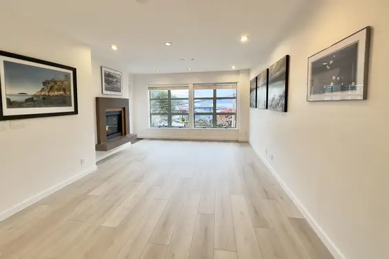 201 6688 Royal Avenue, West Vancouver For Sale - image 19