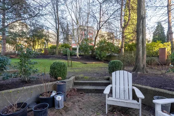 101 160 West Keith Road, North Vancouver