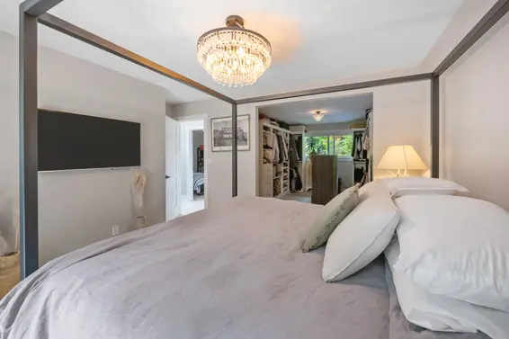 6240 St. Georges Avenue, West Vancouver For Sale - image 10