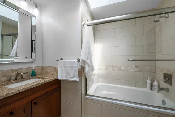 6240 St. Georges Avenue, West Vancouver For Sale - image 14