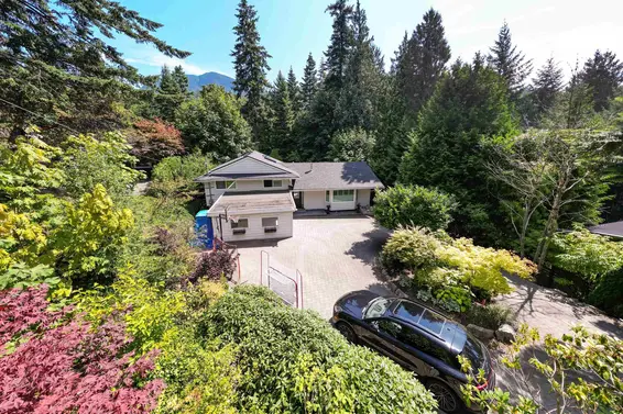 6240 St. Georges Avenue, West Vancouver For Sale - image 31