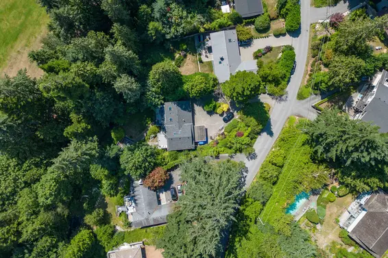 6240 St. Georges Avenue, West Vancouver For Sale - image 32