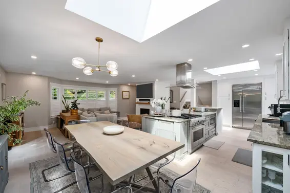 6240 St. Georges Avenue, West Vancouver For Sale - image 4