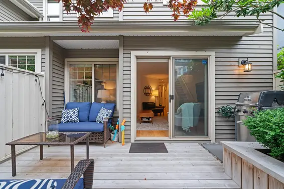 10 222 East 5 Street, North Vancouver For Sale - image 32