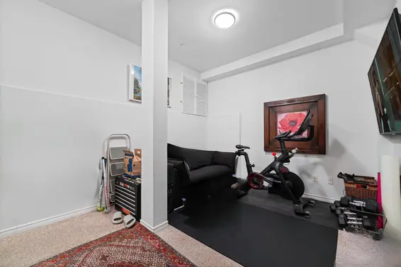 10 222 East 5 Street, North Vancouver For Sale - image 33