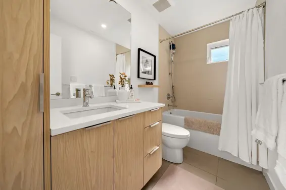 2025 Mackay Avenue, North Vancouver For Sale - image 23