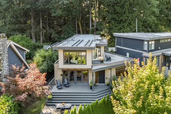 2025 Mackay Avenue, North Vancouver For Sale - image 37
