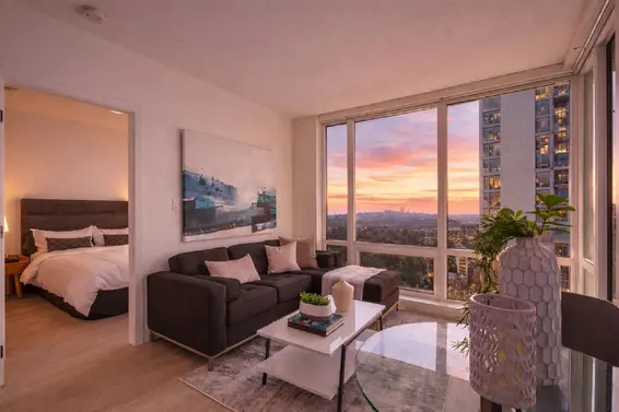 1804 680 Seylynn Crescent, North Vancouver