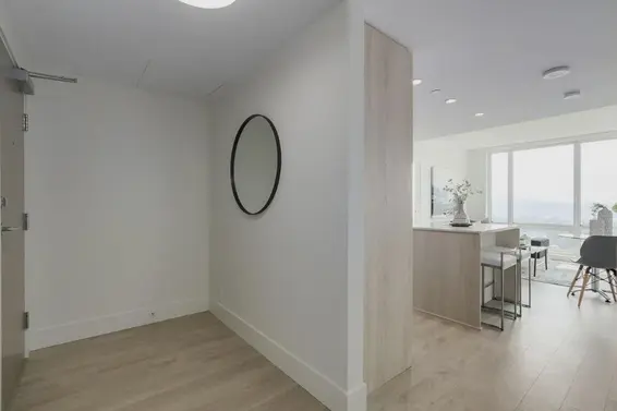 1804 680 Seylynn Crescent, North Vancouver For Sale - image 2