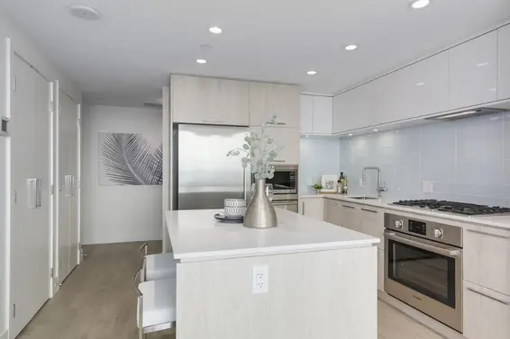 1804 680 Seylynn Crescent, North Vancouver For Sale - image 3