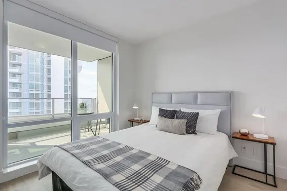 1804 680 Seylynn Crescent, North Vancouver For Sale - image 5