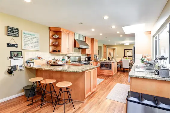 4730 Willow Creek Road, West Vancouver For Sale - image 18