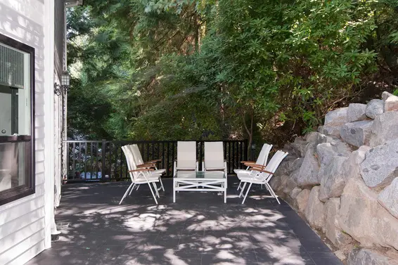 5530 Greenleaf Road, West Vancouver For Sale - image 25