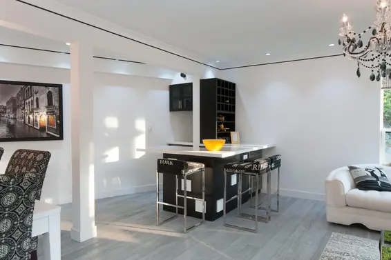 5530 Greenleaf Road, West Vancouver For Sale - image 5
