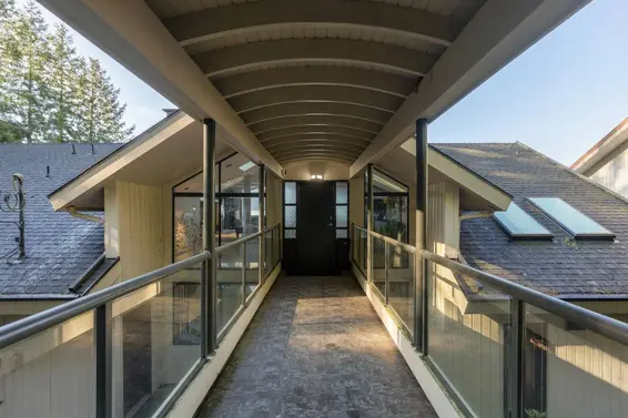 2 Strachan Point Road, West Vancouver For Sale - image 14