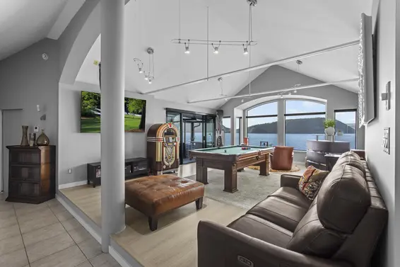 2 Strachan Point Road, West Vancouver For Sale - image 28