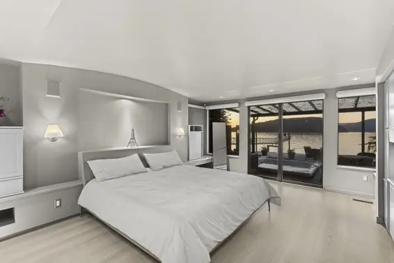 2 Strachan Point Road, West Vancouver For Sale - image 29