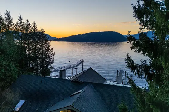 2 Strachan Point Road, West Vancouver For Sale - image 39