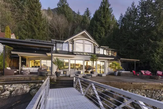 2 Strachan Point Road, West Vancouver For Sale - image 40