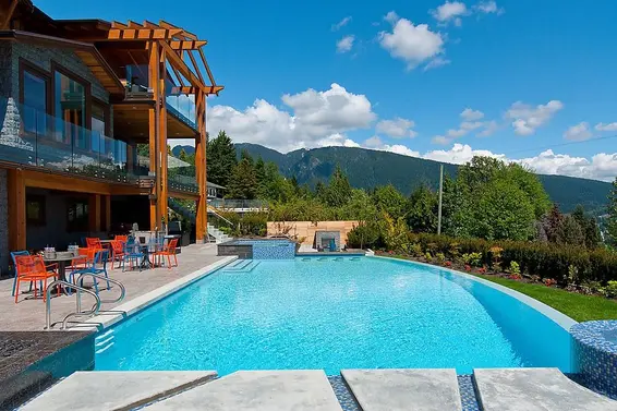 1037 Millstream Road, West Vancouver For Sale - image 3