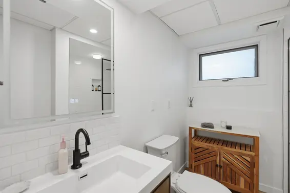 2207 Tanager Place, North Vancouver For Sale - image 29