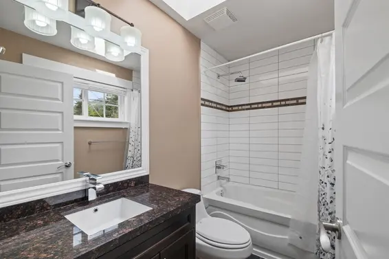 1501 Frederick Road, North Vancouver For Sale - image 20
