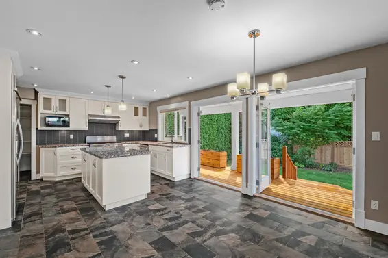 1501 Frederick Road, North Vancouver For Sale - image 4
