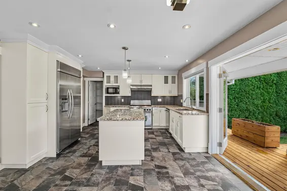 1501 Frederick Road, North Vancouver For Sale - image 6