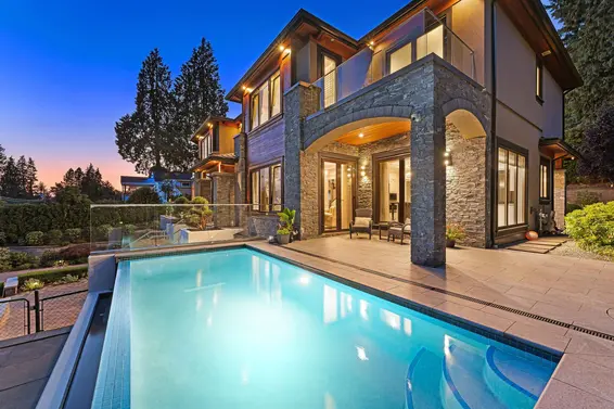 1665 Ottawa Avenue, West Vancouver